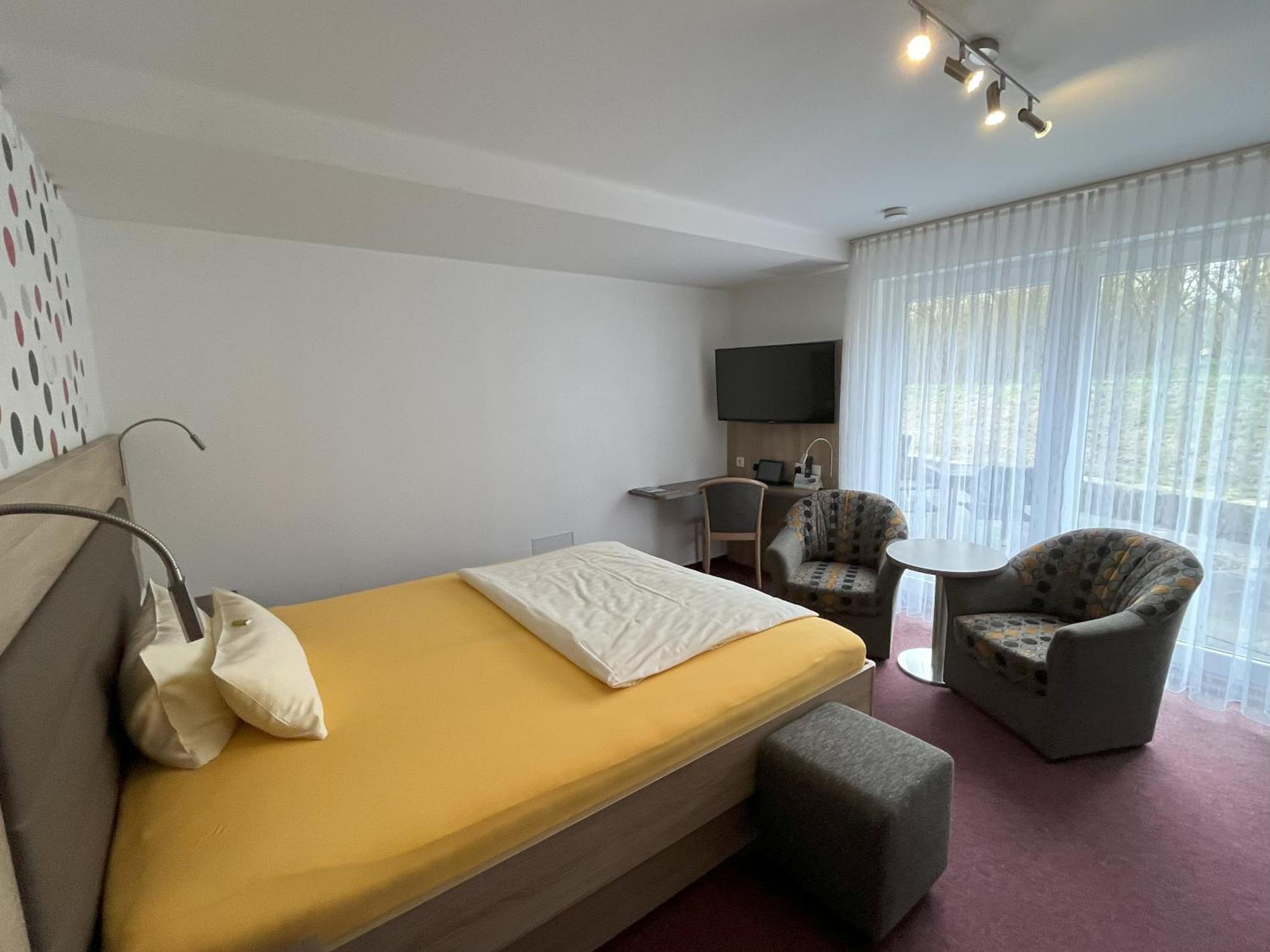 Hotel Am Steinertsee Kaufungen Zewnętrze zdjęcie